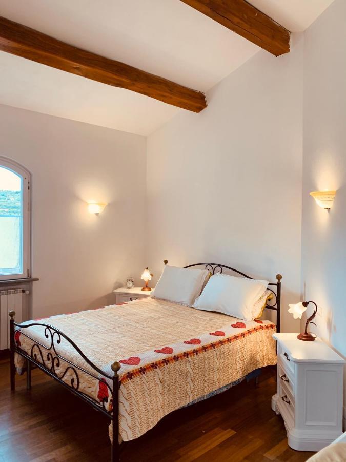 Hotel Finestra Tra Le Stelle à Arcola Extérieur photo